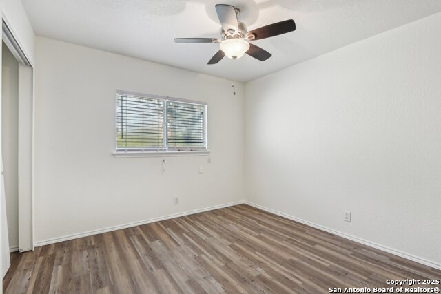 Image 28 of 42 For 16216 Ike  