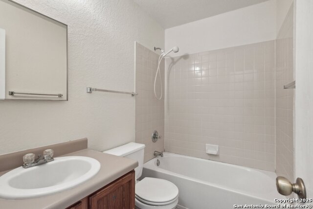 Image 34 of 42 For 16216 Ike  