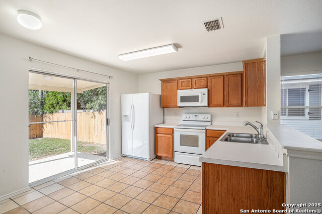 Image 3 of 15 For 6611 Walnut Valley