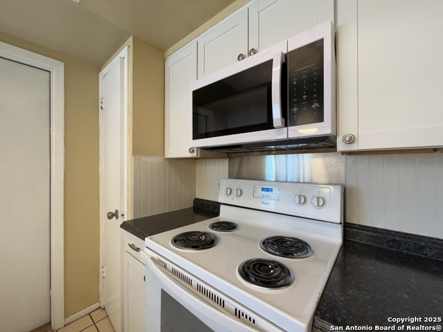 Image 15 of 40 For 14409 Brook Hollow Blvd