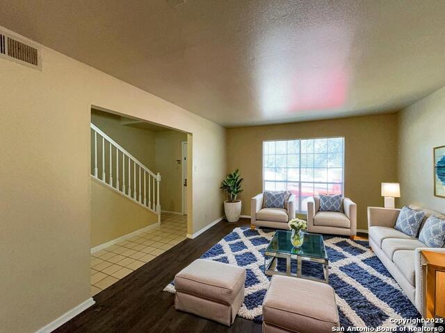 Image 2 of 40 For 14409 Brook Hollow Blvd