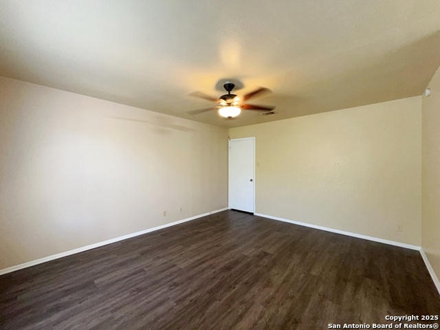 Image 27 of 40 For 14409 Brook Hollow Blvd