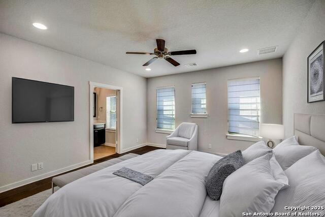 Image 13 of 31 For 211 Courtland Pl E