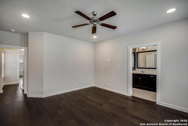 Image 15 of 31 For 211 Courtland Pl E