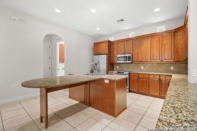 Image 16 of 31 For 22126 Touring Ln