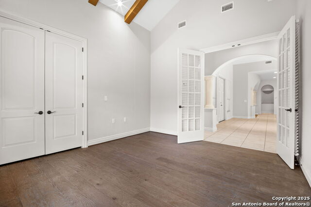 Image 18 of 31 For 22126 Touring Ln