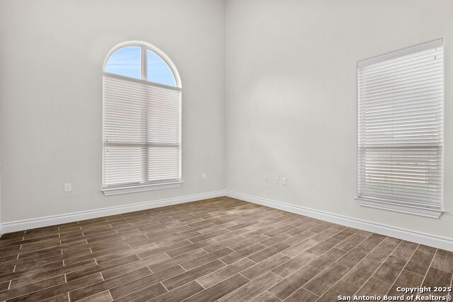 Image 25 of 31 For 22126 Touring Ln