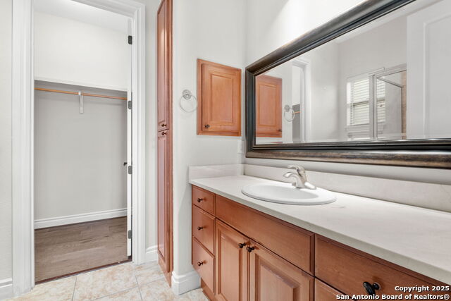 Image 27 of 31 For 22126 Touring Ln