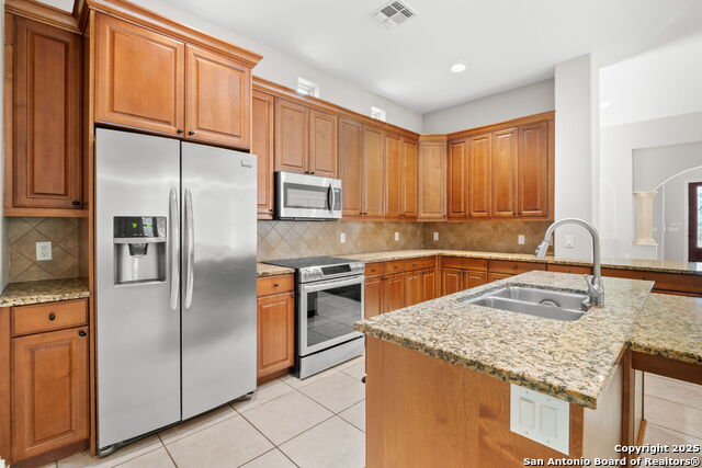 Image 5 of 31 For 22126 Touring Ln