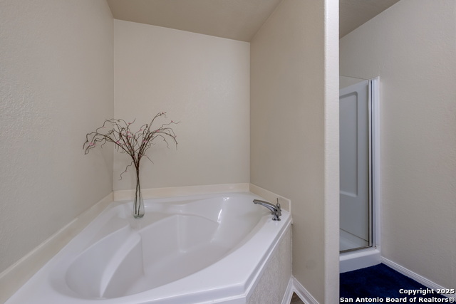 Image 22 of 31 For 5422 Blossom