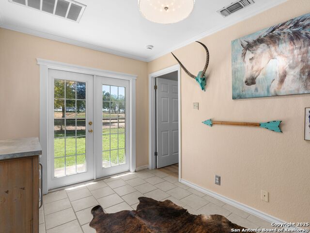 Image 13 of 38 For 530 Buerger