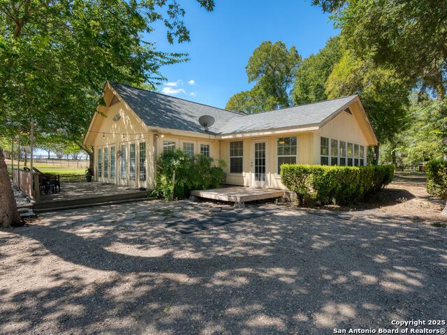 Image 3 of 38 For 530 Buerger