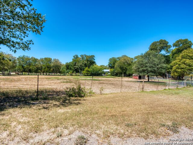 Image 33 of 38 For 530 Buerger