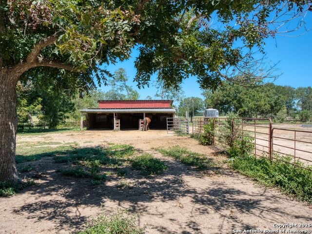 Image 5 of 38 For 530 Buerger