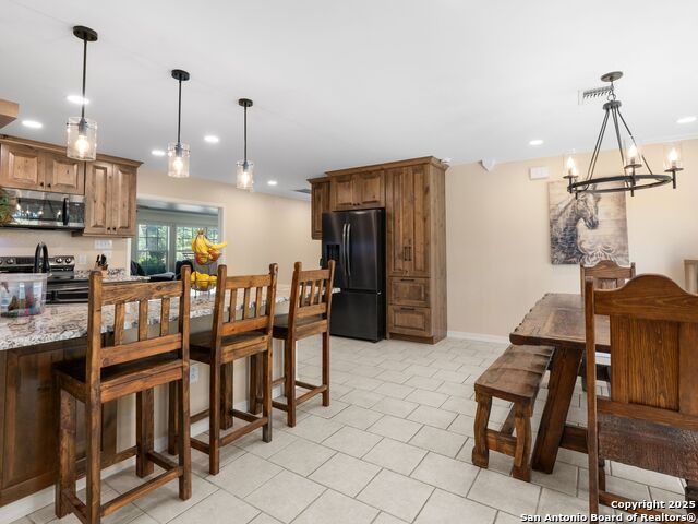 Image 6 of 38 For 530 Buerger