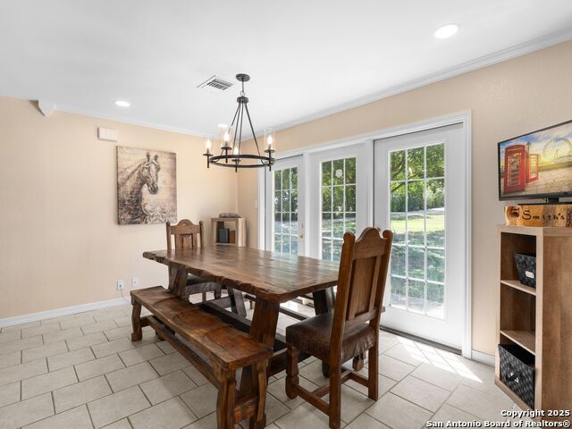 Image 9 of 38 For 530 Buerger