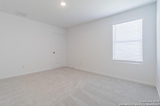 Image 19 of 31 For 1003 Landon Ridge