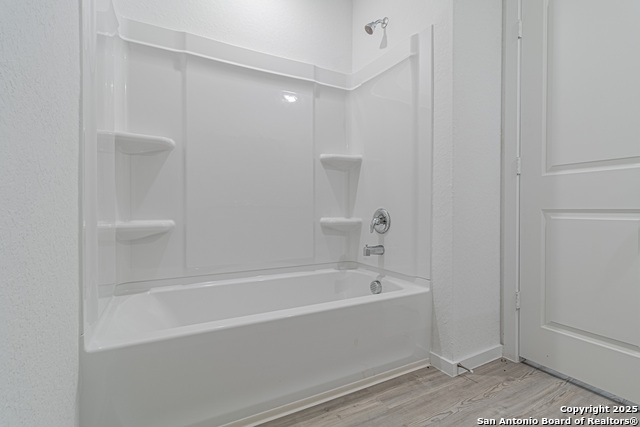 Image 26 of 31 For 1003 Landon Ridge