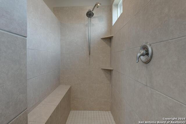 Image 17 of 30 For 242 Holland Park