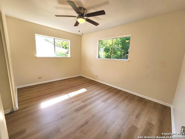 Listing photo id 6 for 6006 Deer Horn