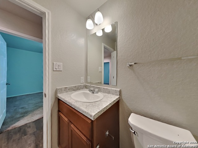Image 16 of 19 For 3716 Colemans