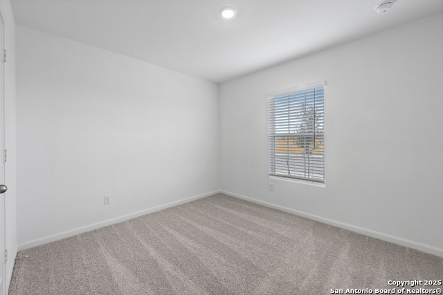 Image 15 of 16 For 11527 Bald Eagle Heights