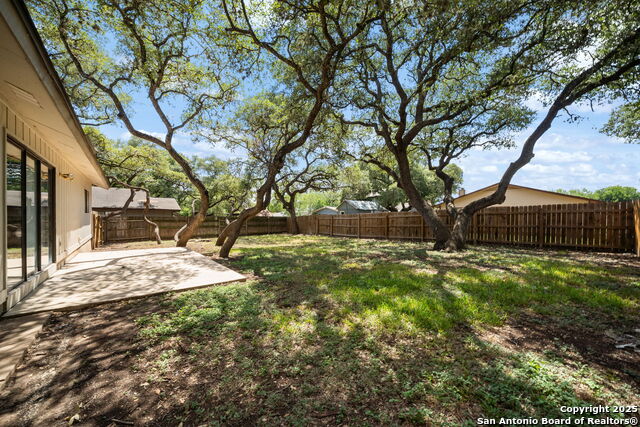 Listing photo id 21 for 7263 Enchanted Flame St