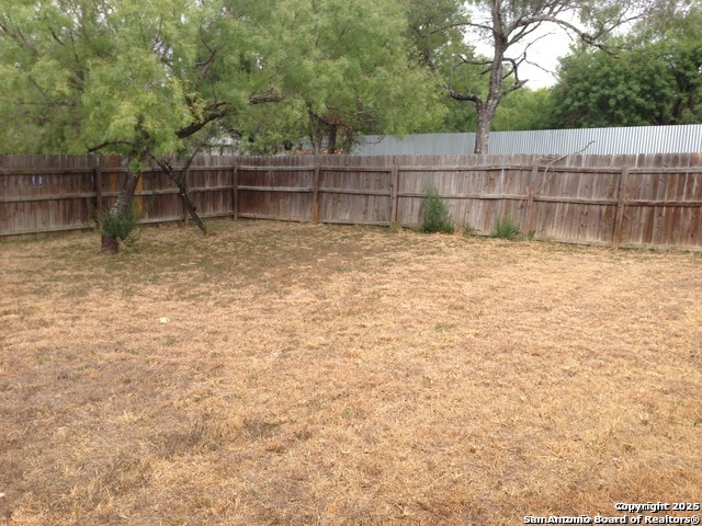 Image 10 of 10 For 509 Elm  