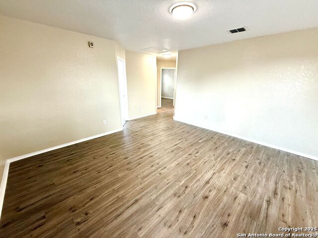 Image 24 of 42 For 6611 Hartnet Flds