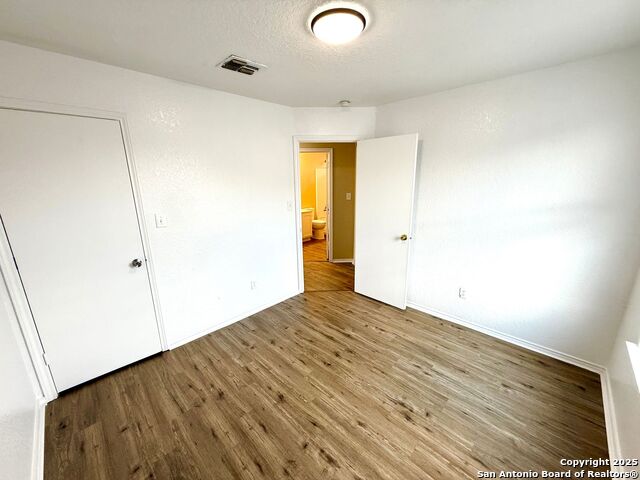 Image 42 of 42 For 6611 Hartnet Flds