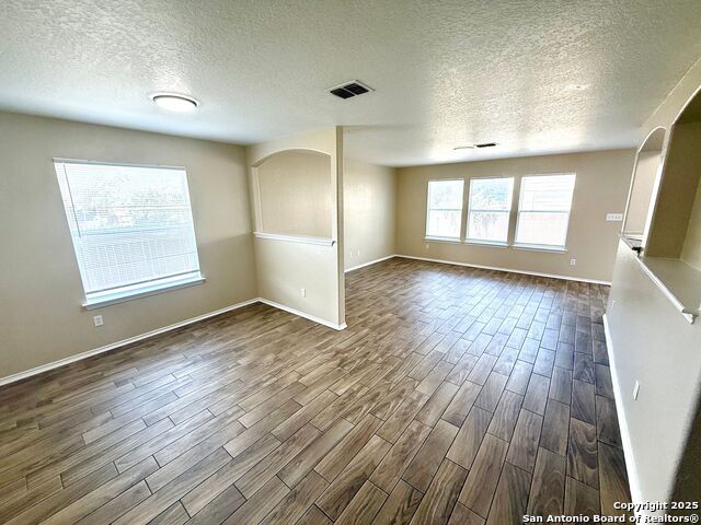 Image 5 of 42 For 6611 Hartnet Flds