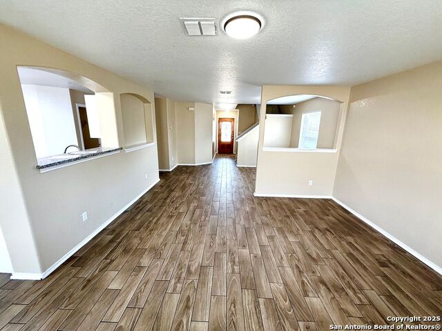 Image 9 of 42 For 6611 Hartnet Flds