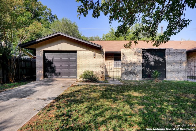 Details for 2105 Darwin Dr, San Antonio, TX 78228