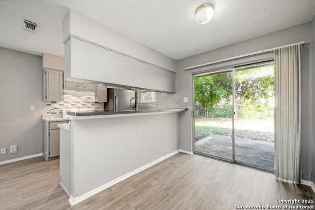 Image 10 of 19 For 2105 Darwin Dr