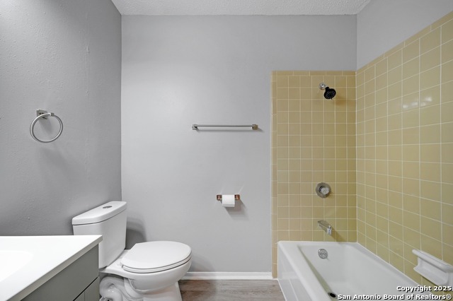Image 17 of 19 For 2105 Darwin Dr