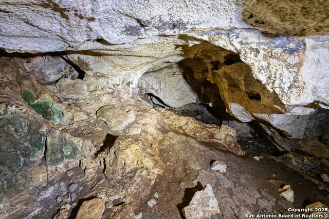 Image 34 of 39 For 824 S Pinon Loop