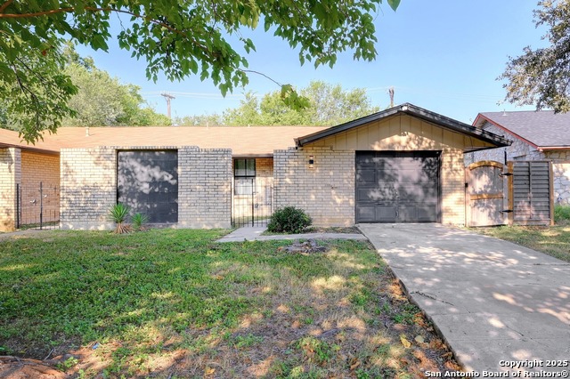 Details for 2107 Darwin Dr, San Antonio, TX 78228