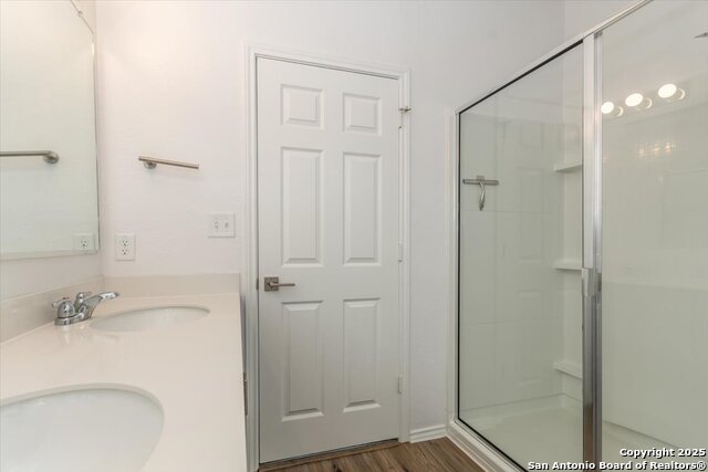 Image 13 of 21 For 7810 Sycamore Hills