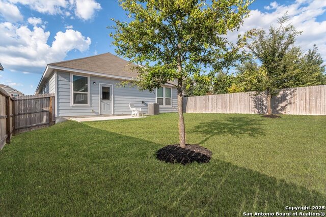 Image 18 of 21 For 7810 Sycamore Hills