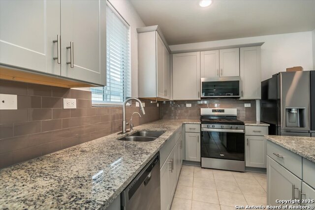 Image 6 of 21 For 7810 Sycamore Hills