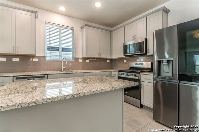 Image 7 of 21 For 7810 Sycamore Hills