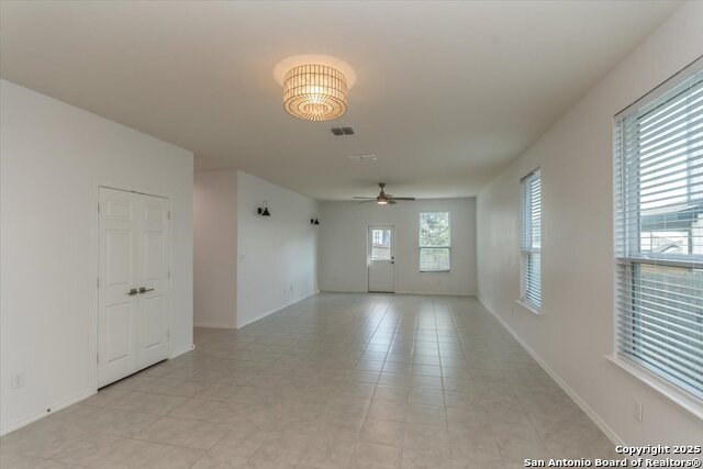 Image 8 of 21 For 7810 Sycamore Hills