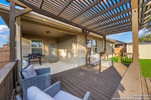 Listing photo id 29 for 11830 Jasmine Way