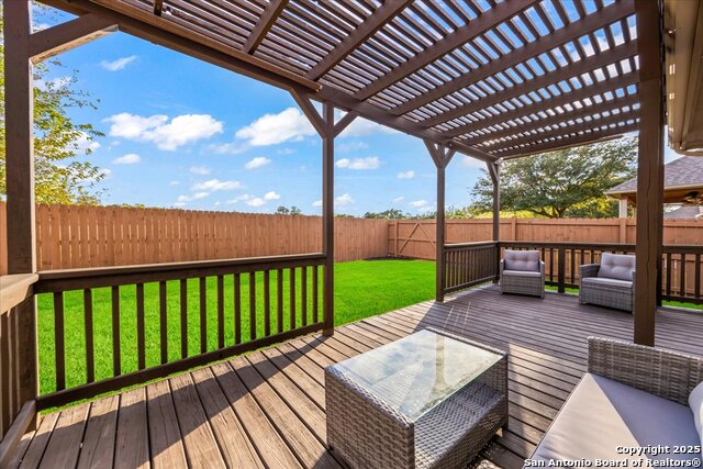 Listing photo id 31 for 11830 Jasmine Way