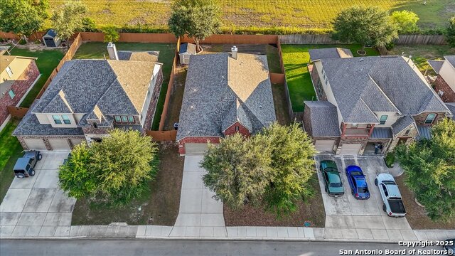 Listing photo id 39 for 11830 Jasmine Way