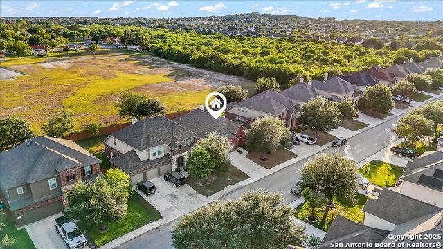 Listing photo id 41 for 11830 Jasmine Way