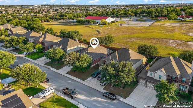 Listing photo id 42 for 11830 Jasmine Way