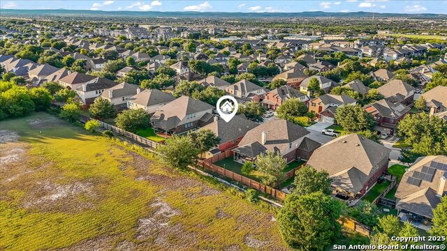 Listing photo id 46 for 11830 Jasmine Way