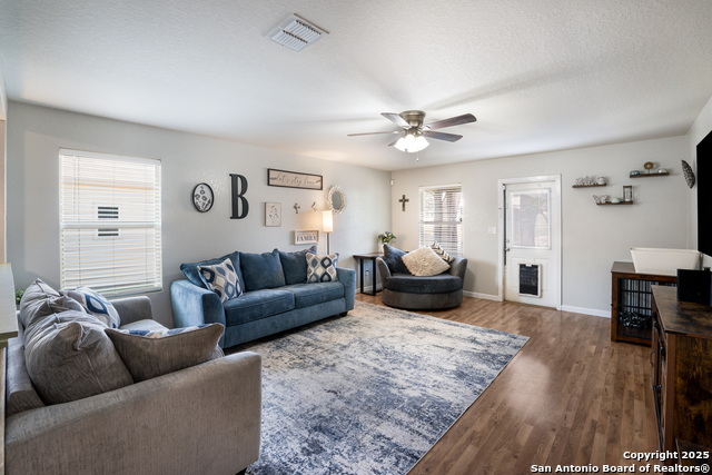 Image 11 of 34 For 9411 Hanover Sky