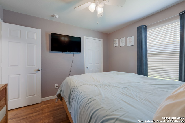 Image 24 of 34 For 9411 Hanover Sky